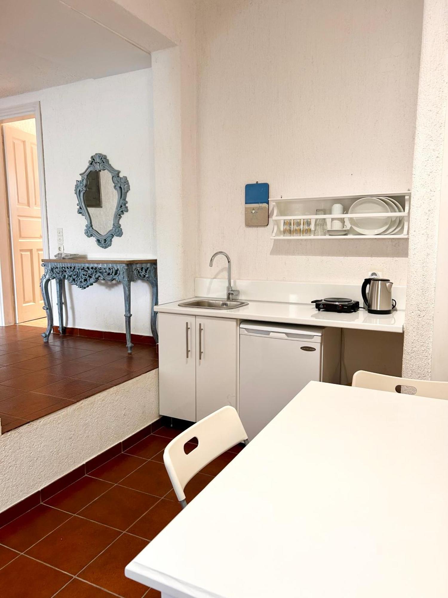 Fos Apartments Mykonos Agios Ioannis Diakoftis Room photo